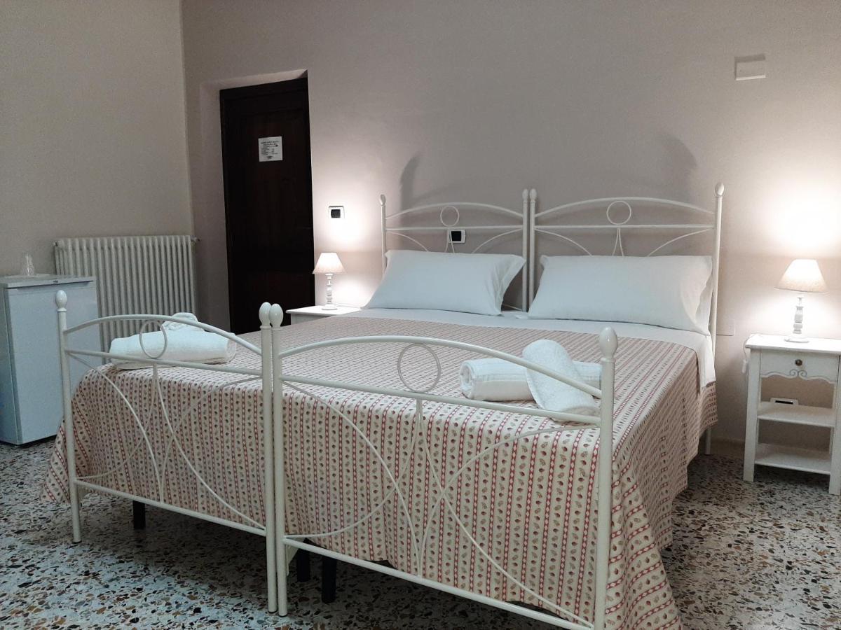Agriturismo Il Casolare Di Nonno Mario Manoppello Eksteriør bilde