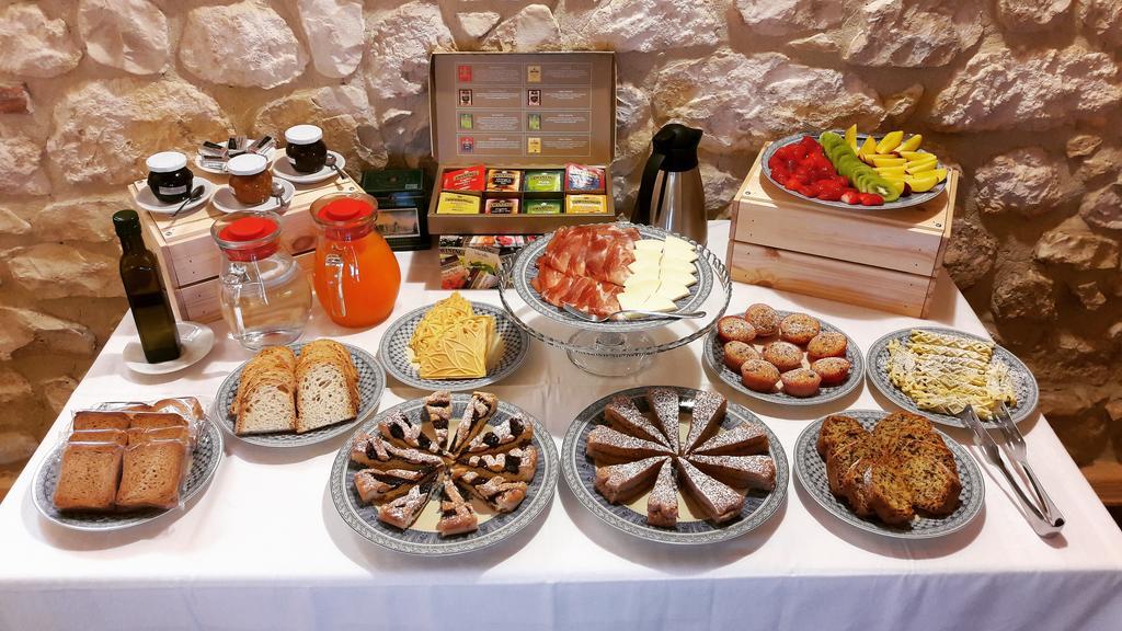 Agriturismo Il Casolare Di Nonno Mario Manoppello Eksteriør bilde